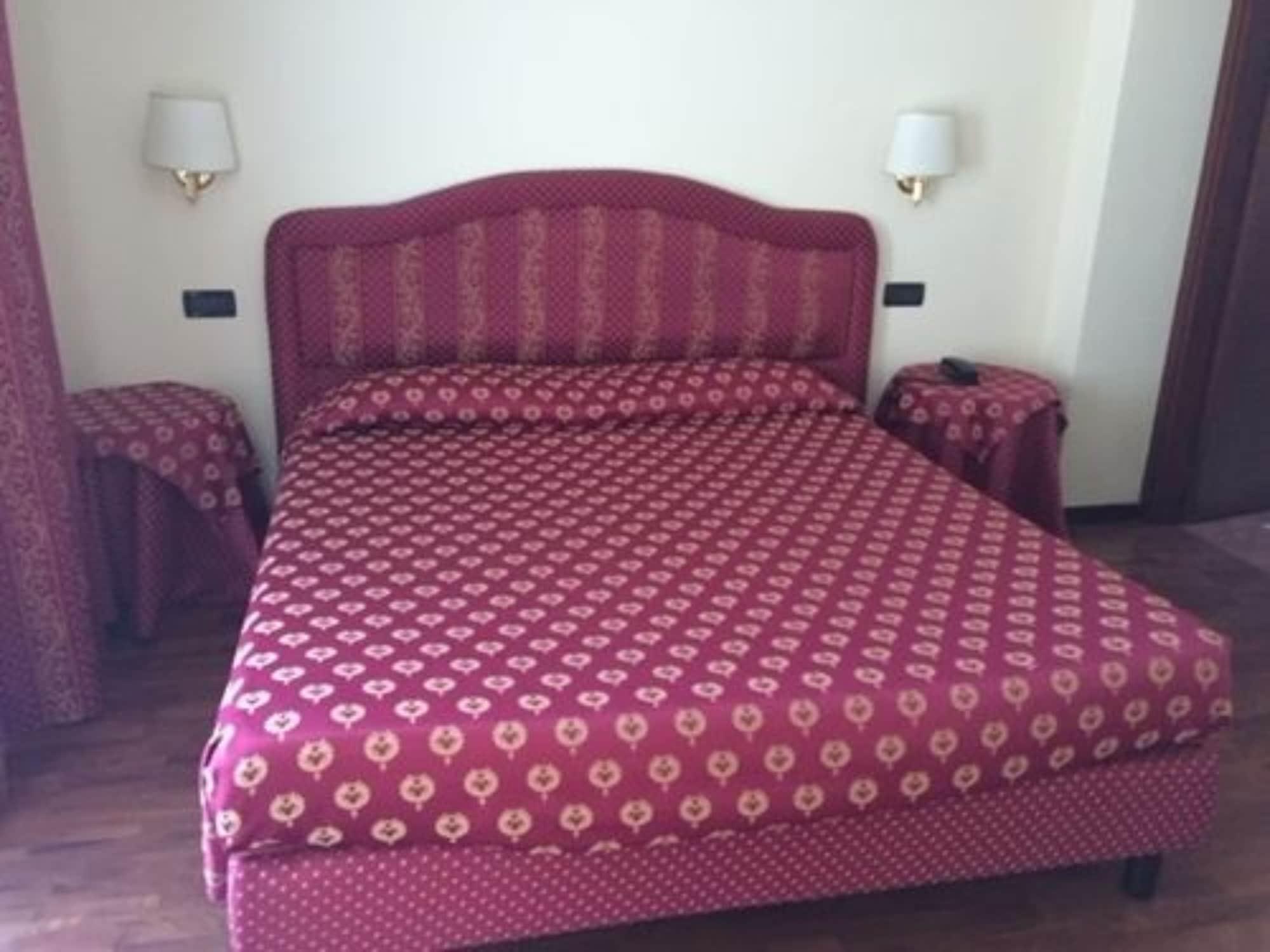 Admiral Erme Hotel