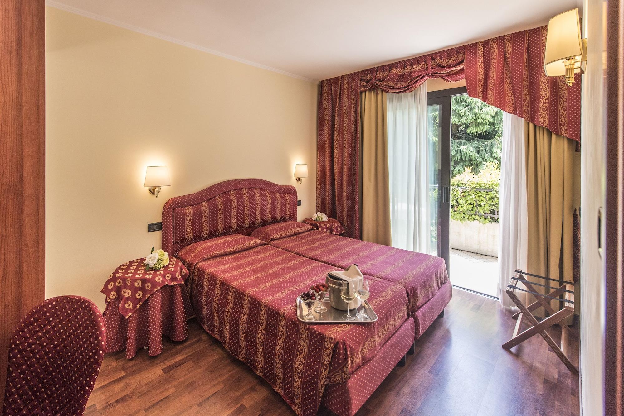 Hotel Admiral Erme 3*