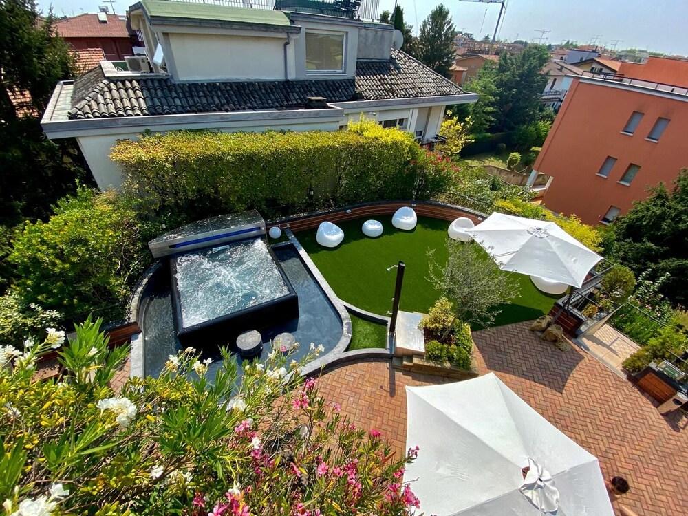 Hotel Admiral Erme 3*