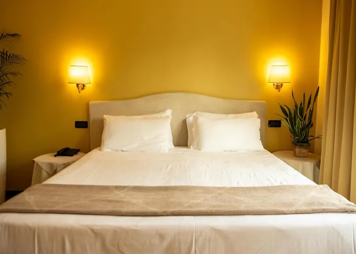 Admiral Hotel Villa Erme