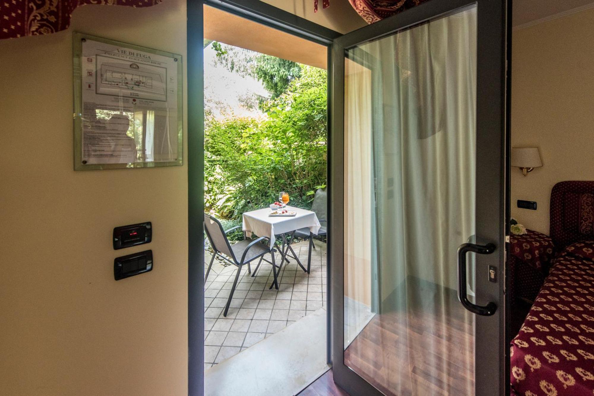 Hotel Admiral Erme 3*